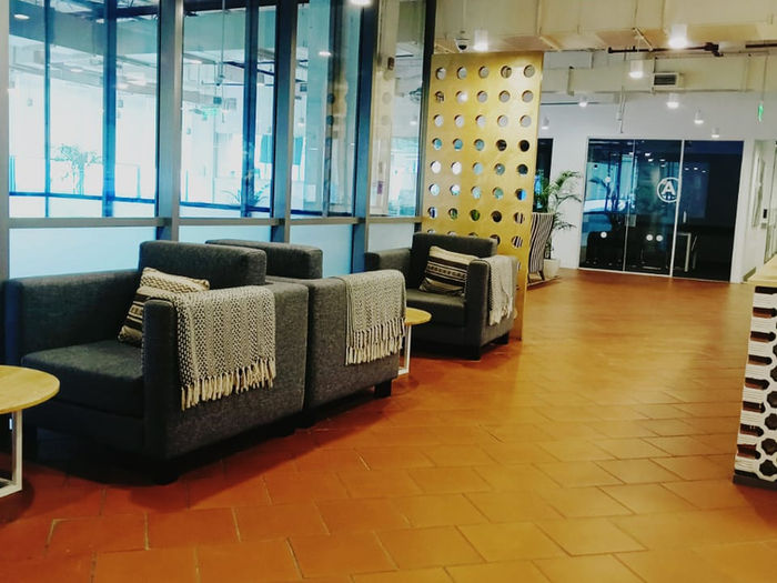 Studio lounge